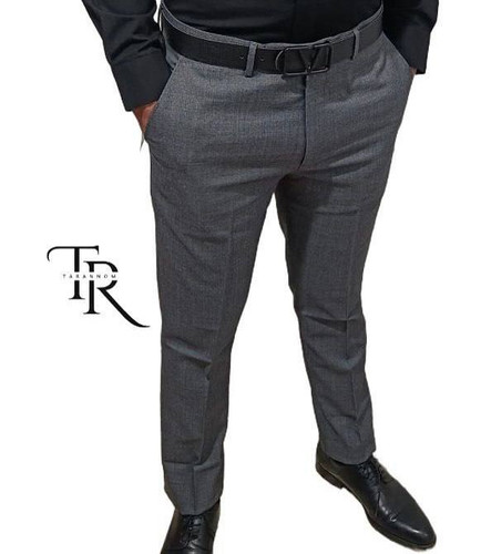 شلوار پارچه ای فیلافیل جامعه ۴۵ (پشم) _۵۵(پلی استر) نخ ۶۰ فیلافیل در ۱۰ رنگ انتخاب رنگ و سایز آزاد سایز بندی از ۴۰ تا ۵۲ (سایز بزرگ ۵۴ تا ۶۰) دوخت تمام صنعتی همراه